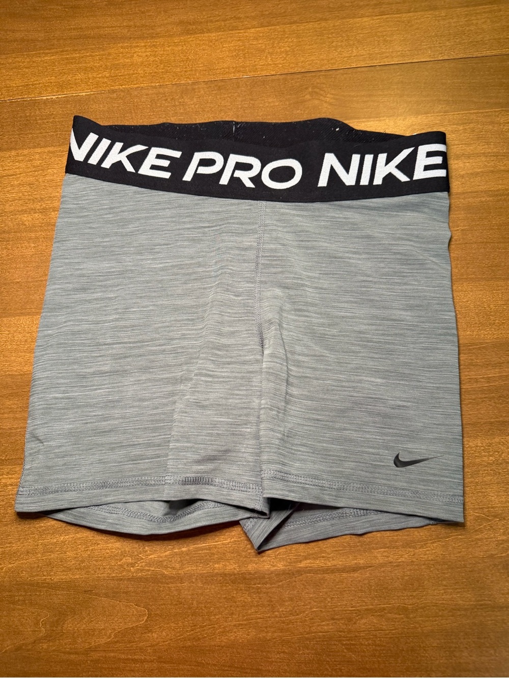 Nike Pro 365 Women’s 5" Inseam Smoke Grey Heather Training Shorts - Size Medium